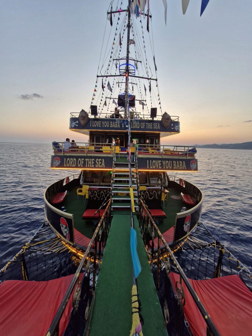SUNSET BOAT NEW BOAT